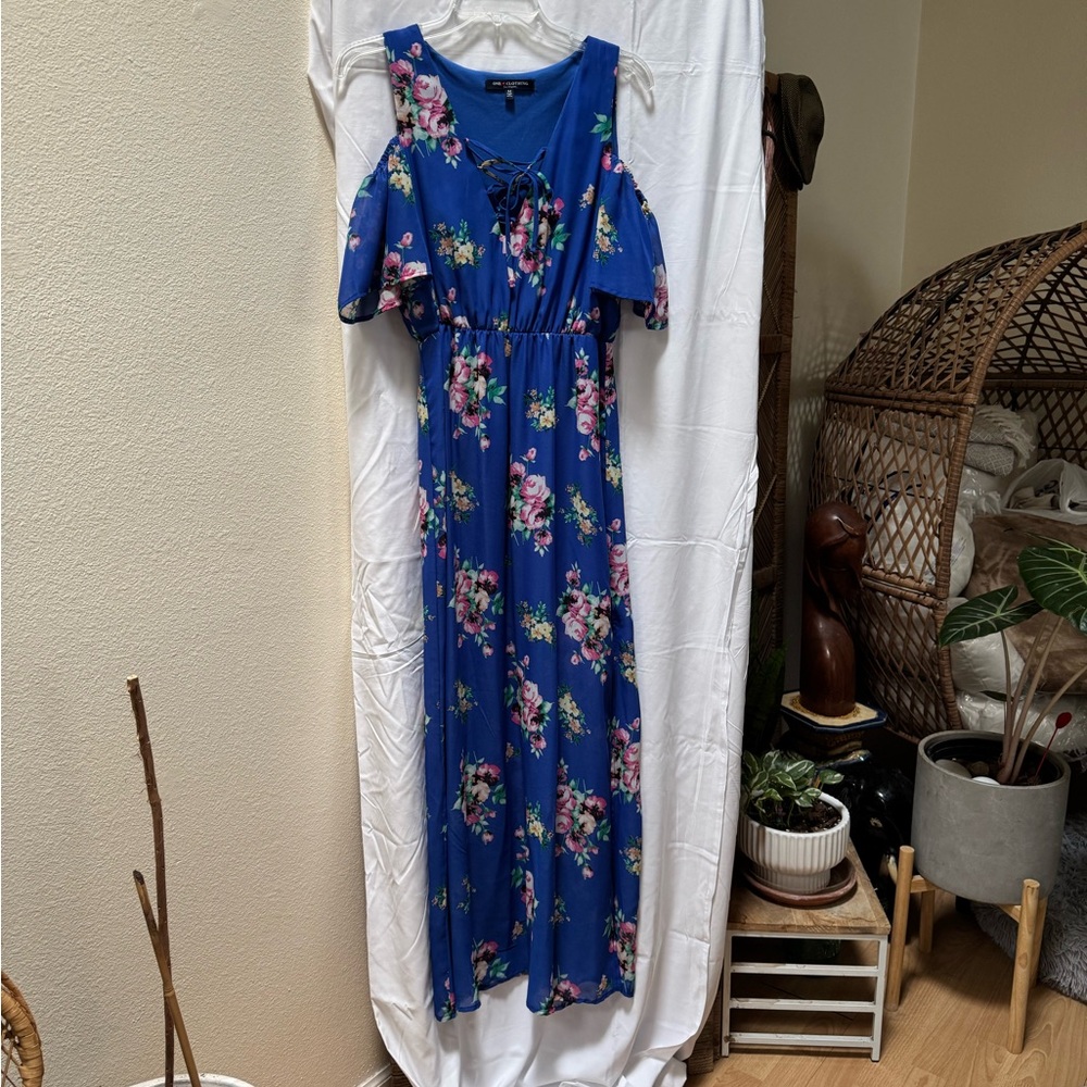 One Clothing Blue Garment